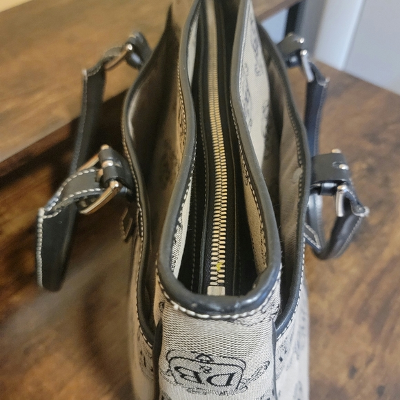 Dooney & Bourke Satchel Handbag - Picture 5 of 13